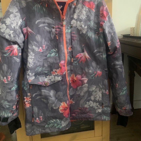 Roxy Essence 2L GORETEX snowboard jacket - Picture 4 of 6